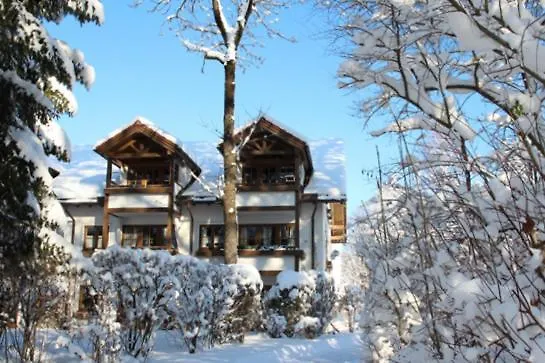 Chaletwohnung Stephanie In Ruhiger Lage An Der Ostrach